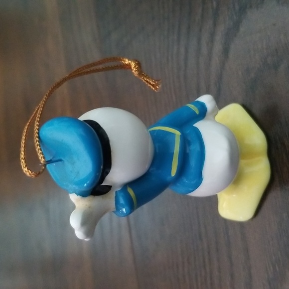 Vintage pair of Donald and Daisy Duck Christmas ornaments - Picture 5 of 10